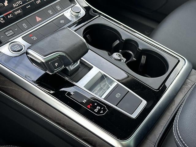 2022 Audi Q8 Premium Plus 55 TFSI quattro Tiptronic