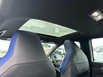 2023 Volkswagen Golf R Base