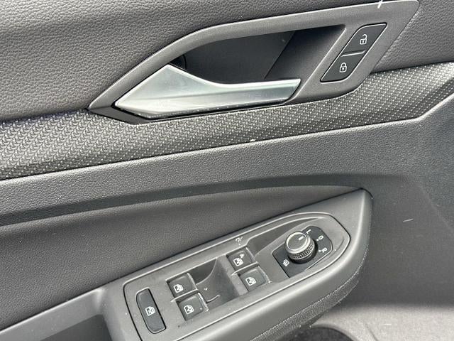 2023 Volkswagen Golf R Base