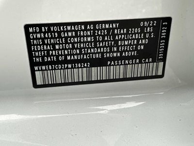 2023 Volkswagen Golf R Base