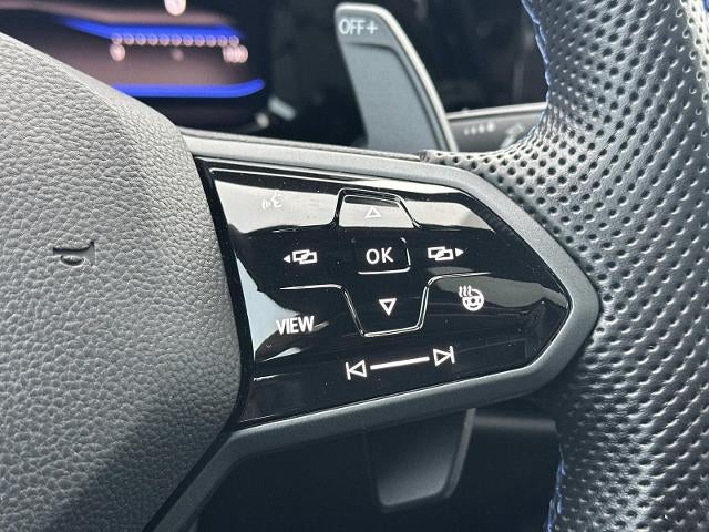 2023 Volkswagen Golf R Base