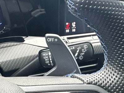 2023 Volkswagen Golf R Base