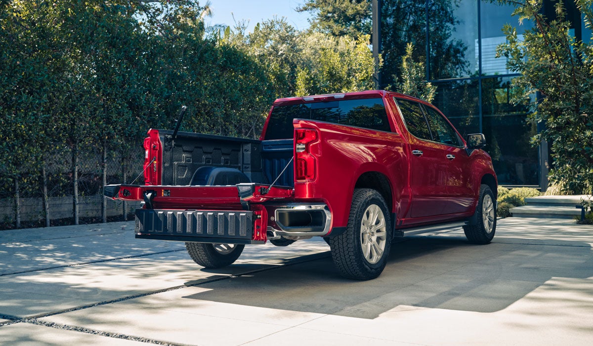 Mike Savoie Chevrolet in Troy MI